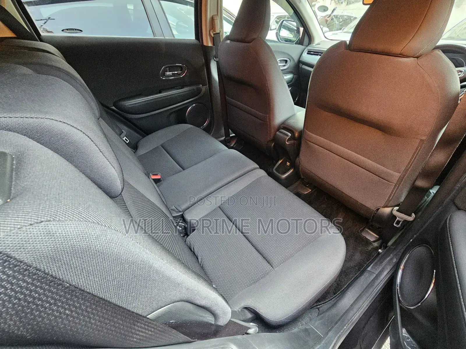 Honda Vezel 1.5 Hybrid 2WD 2019 Gray