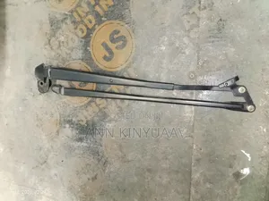 Toyota Vitz Wiper