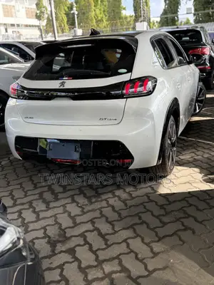 Peugeot 208 2020 White
