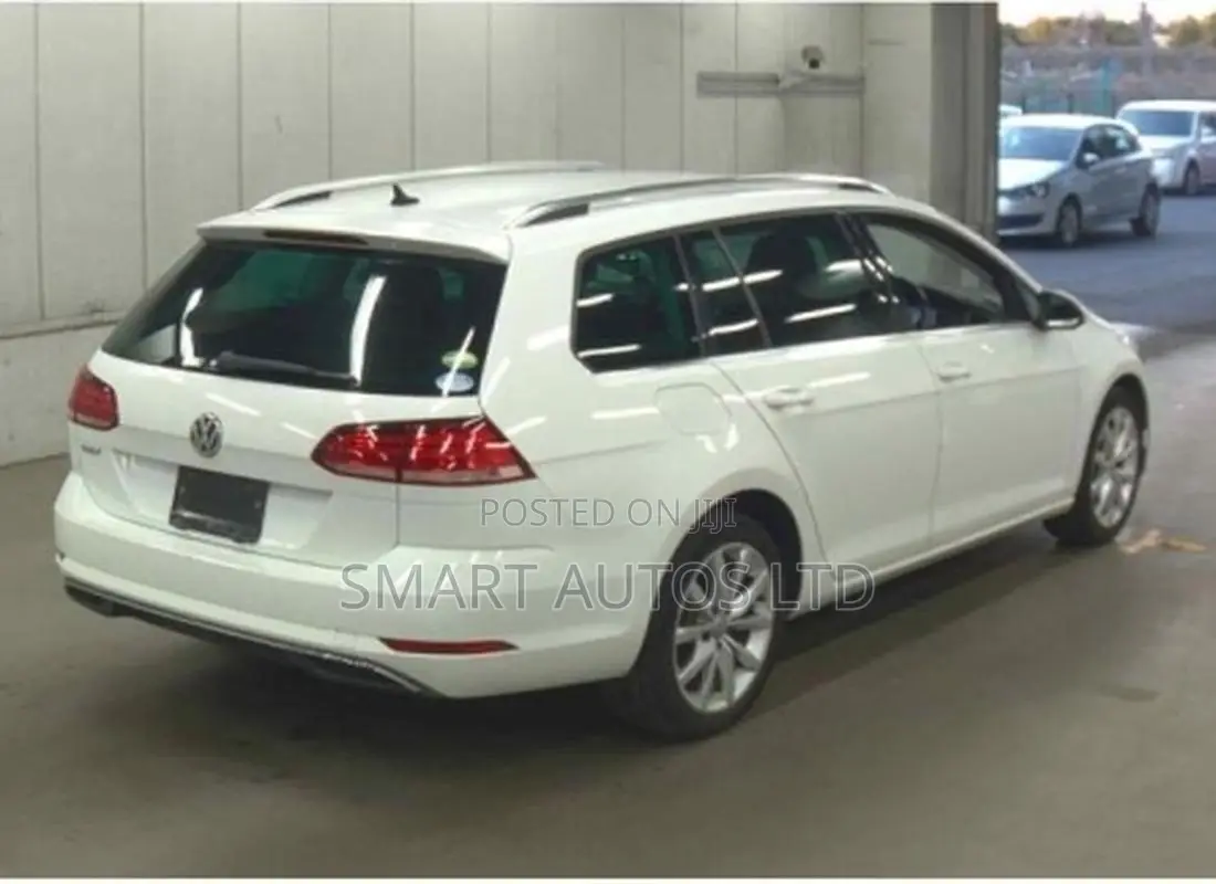 Volkswagen Golf 2019 Pearl