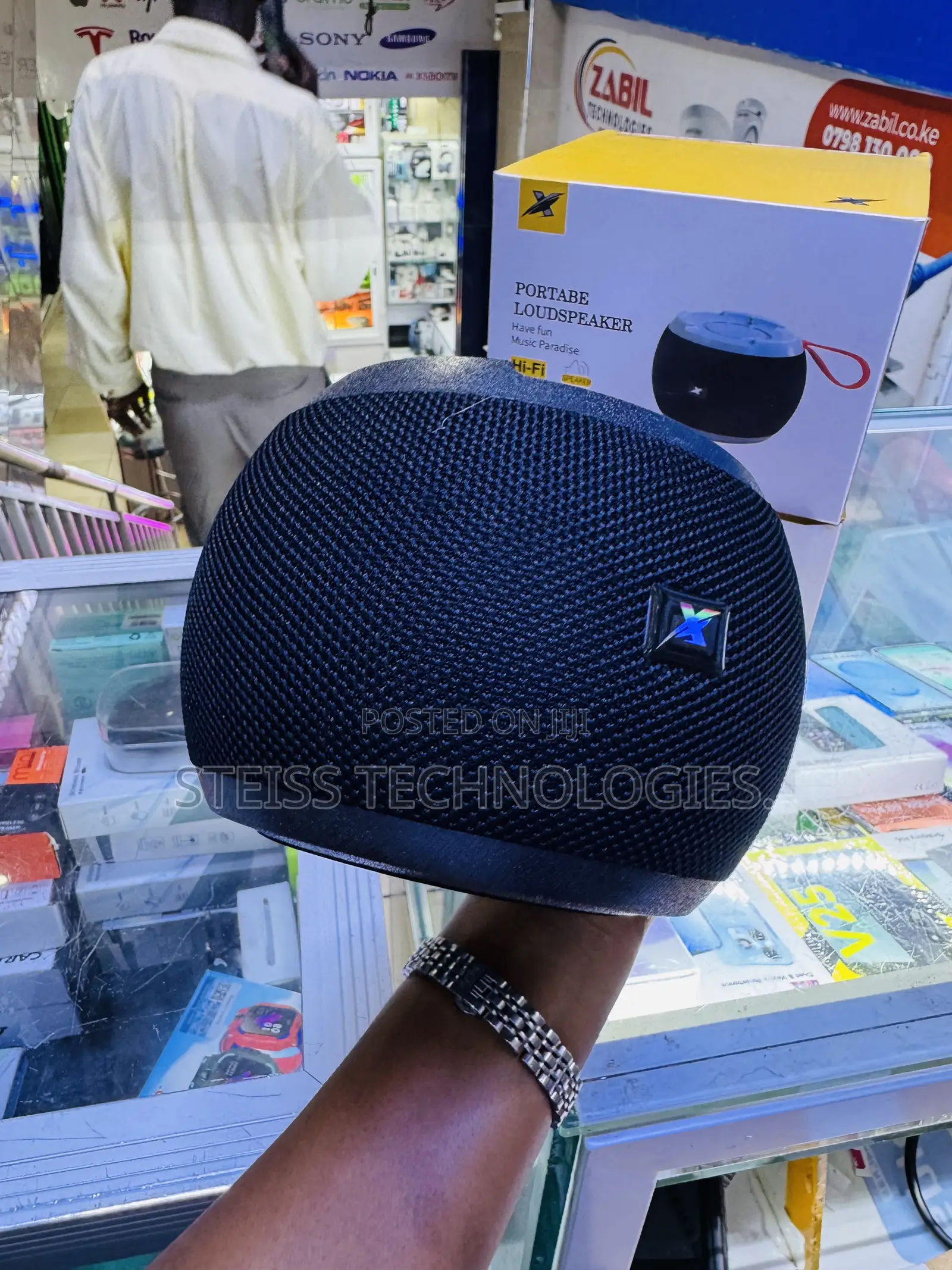 C15-X Portable Bt Speaker.