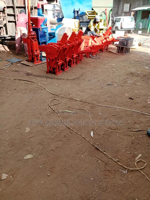 Interlocking Block Moulds - thumbnail 2