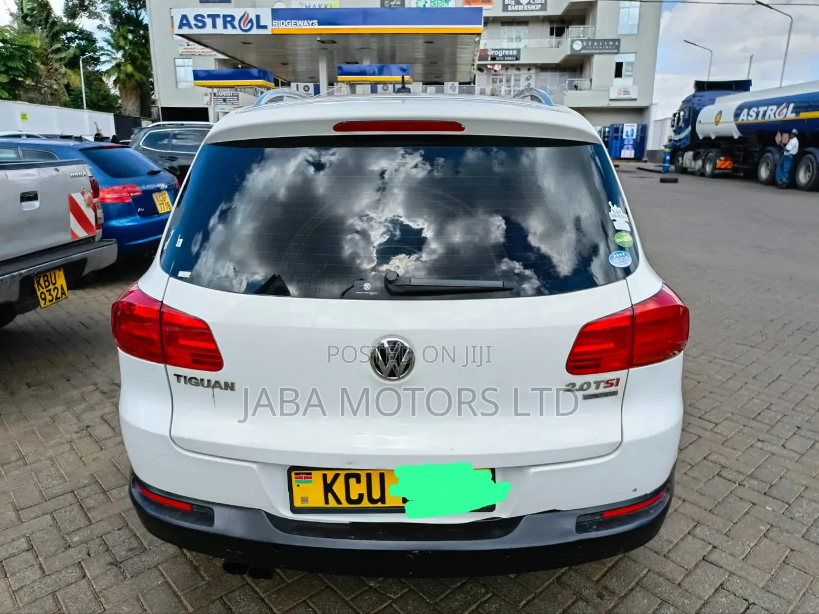Volkswagen Tiguan 2012 White