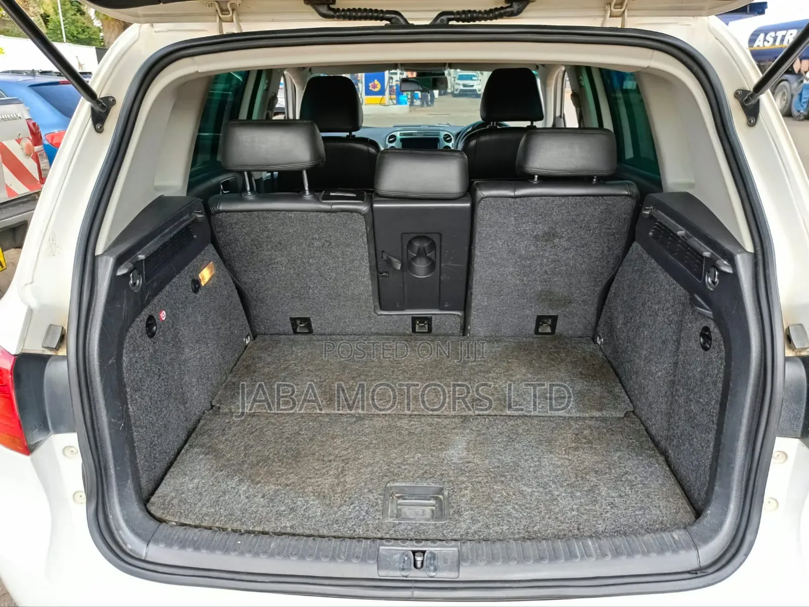 Volkswagen Tiguan 2012 White