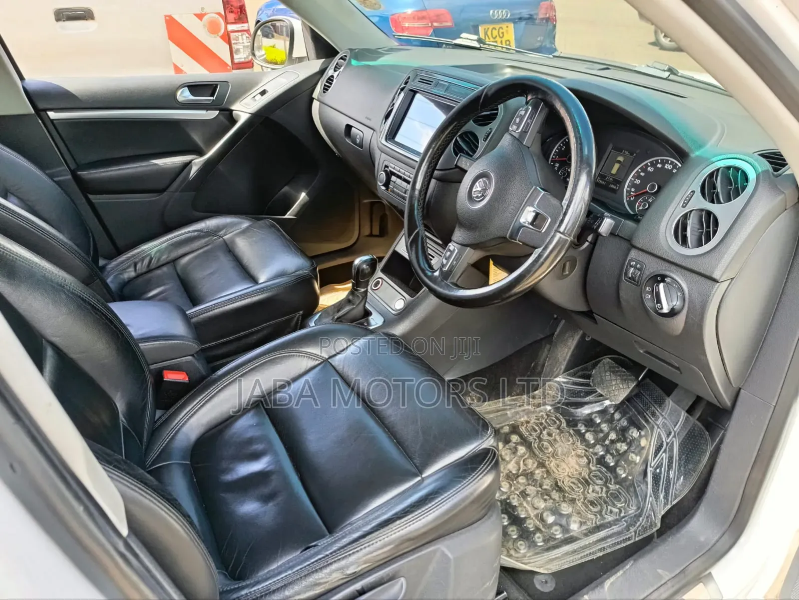 Volkswagen Tiguan 2012 White