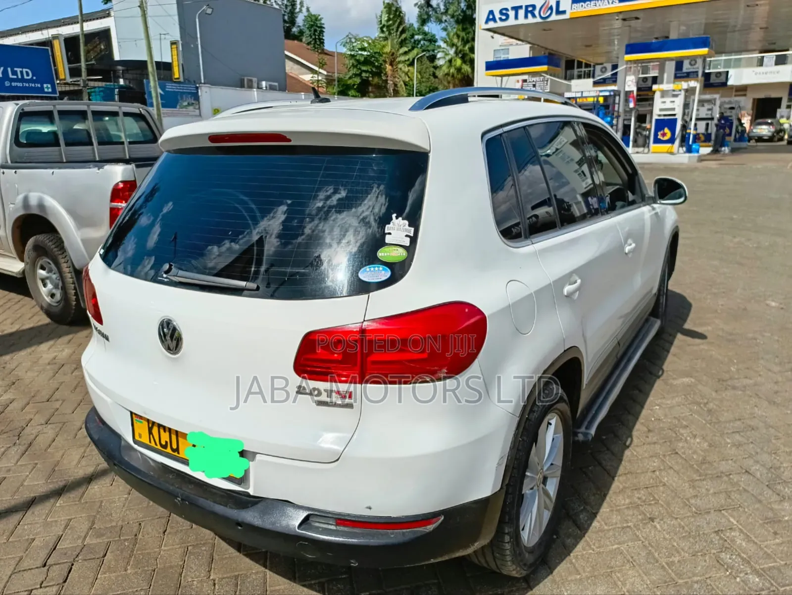 Volkswagen Tiguan 2012 White
