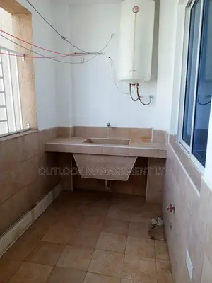 3 Bedroom Apartment Plus DSQ to Let in Kilimani
