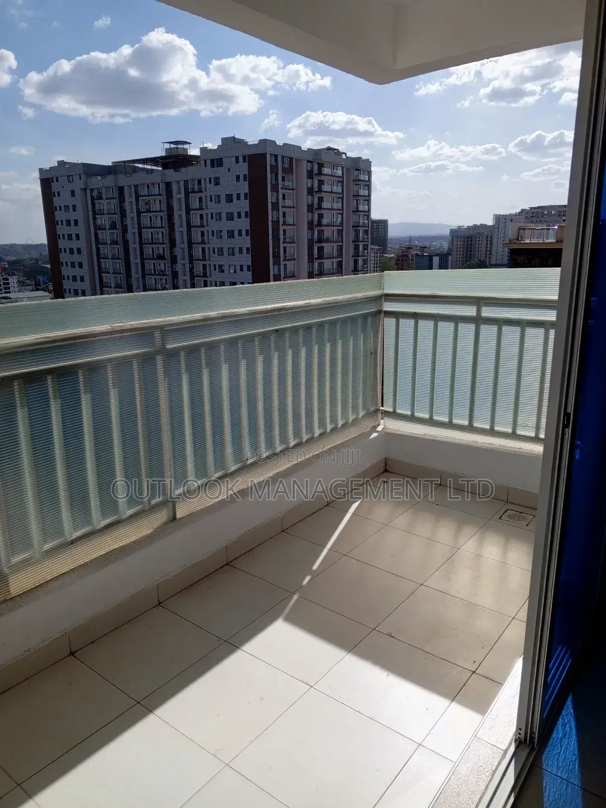 3 Bedroom Apartment Plus DSQ to Let in Kilimani