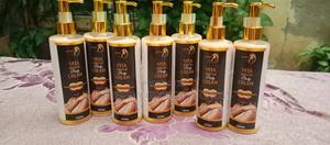 Vita Arbutin Body Cream - thumbnail 2