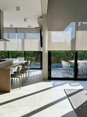 Bespoke Sunscreen Roller Blinds – Tailored for Prestige