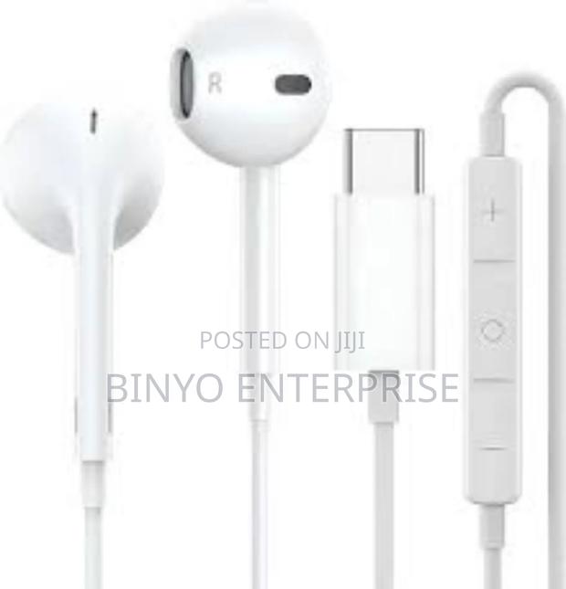 iPhone Original Earphones - thumbnail 2