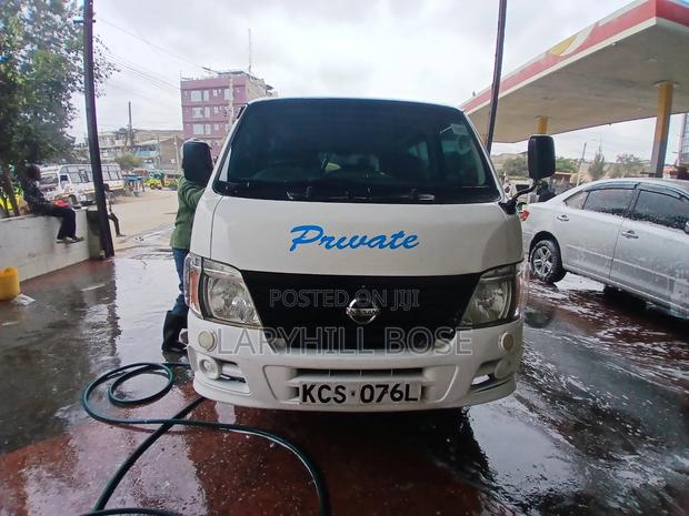 Nissan Caravan (Urvan) 2013 White