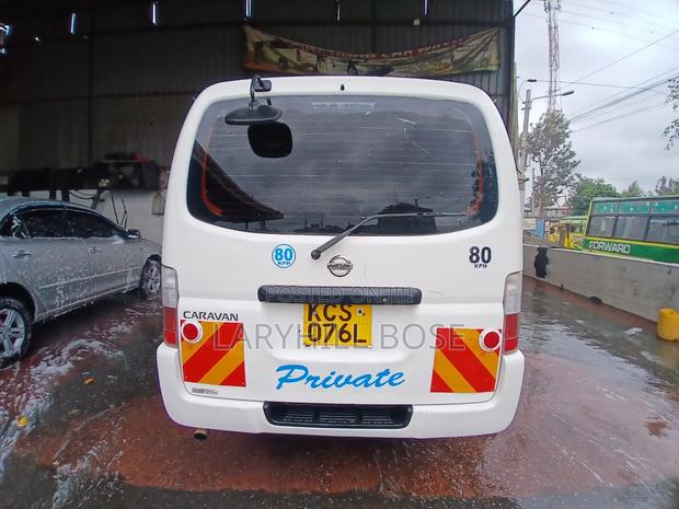 Nissan Caravan (Urvan) 2013 White - thumbnail 2
