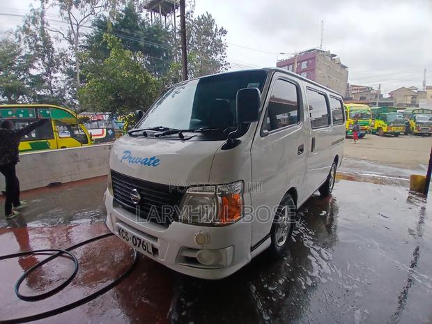 Nissan Caravan (Urvan) 2013 White - thumbnail 4