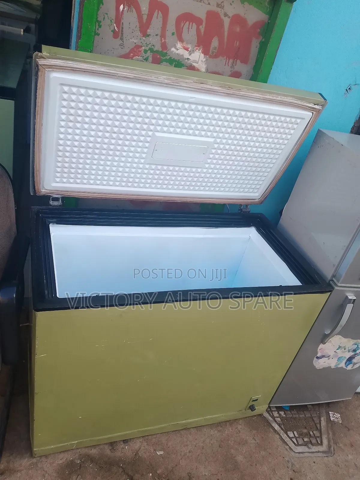 280litres Deep Freezer
