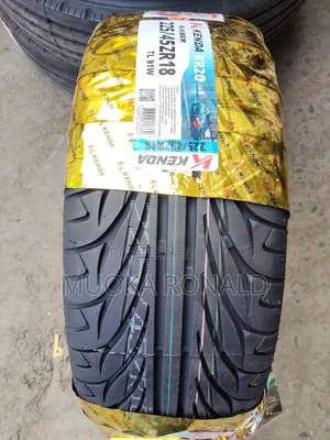 225/45r18 Kenda Tyre (Kaiser Kr20) V-shape