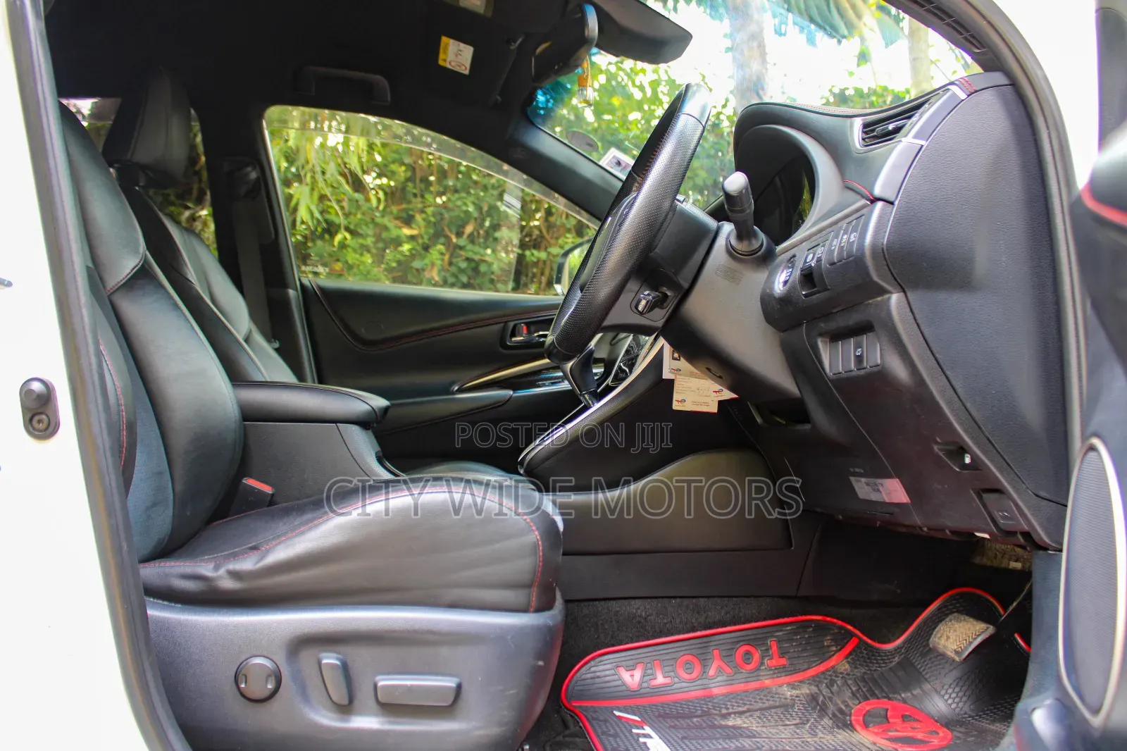 Toyota Harrier 2.0 Turbo 4WD 2018 White
