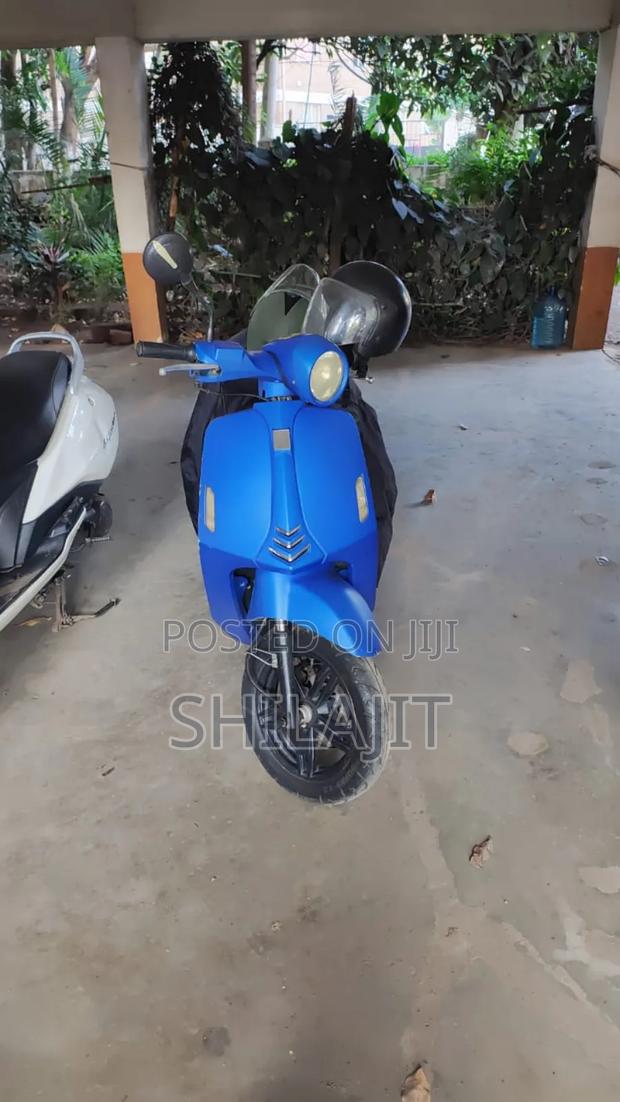 Motorcycle 2021 Blue - thumbnail 2