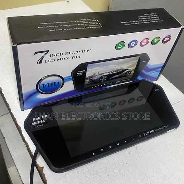 7 Inch High Resolution 800 * 480 TFT Color LCD Car Rear View Cam