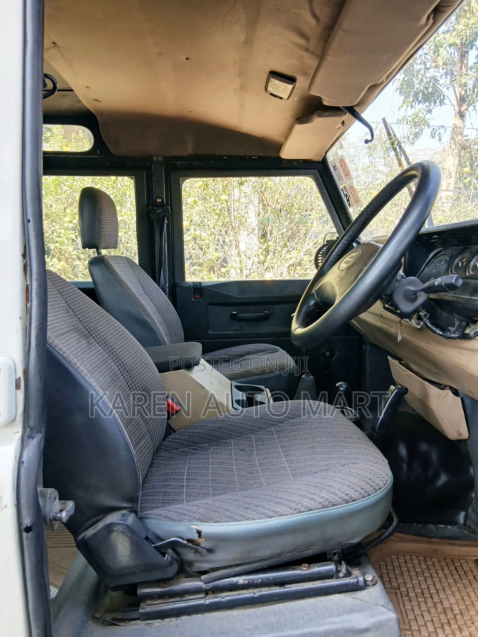 Land Rover Defender Soft Top 4x4 1995 White