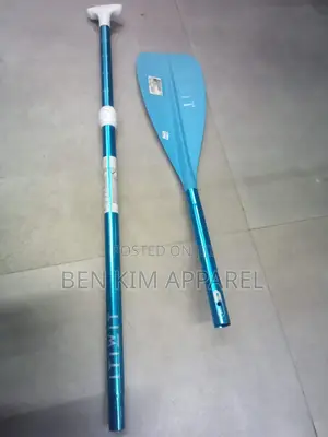 3 Part Detachable Stand Up Kayak Paddle 165cms to 205cms With Bag.