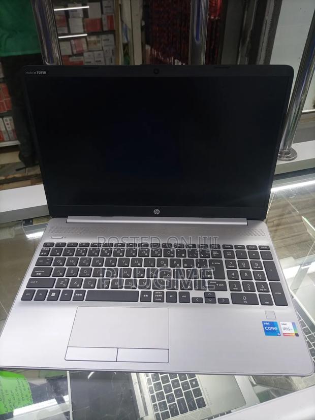 Laptop HP 250 G8 16GB Intel Core I5 HDD+SSD 256GB