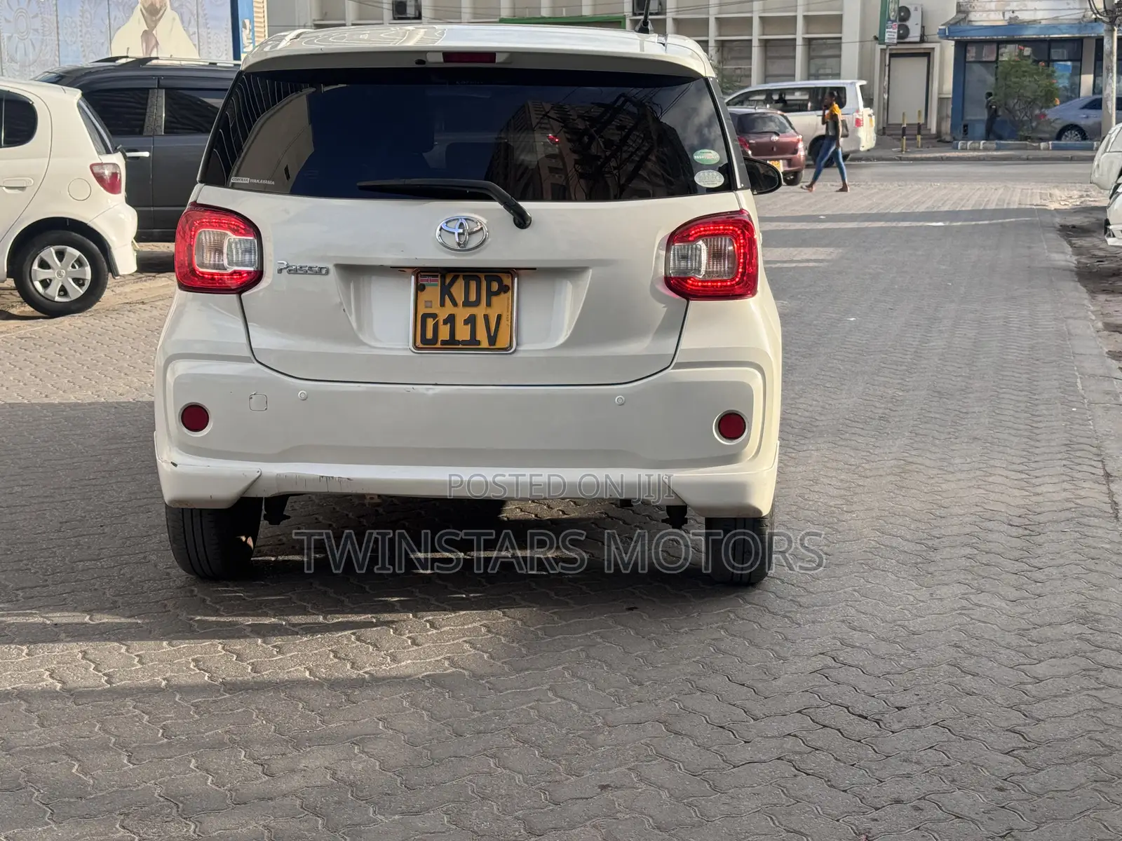Toyota Passo 1.0 FWD 2017 White
