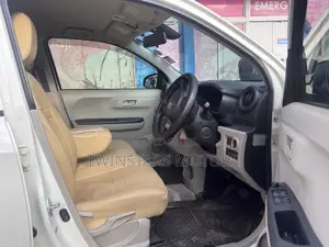 Toyota Passo 1.0 FWD 2017 White
