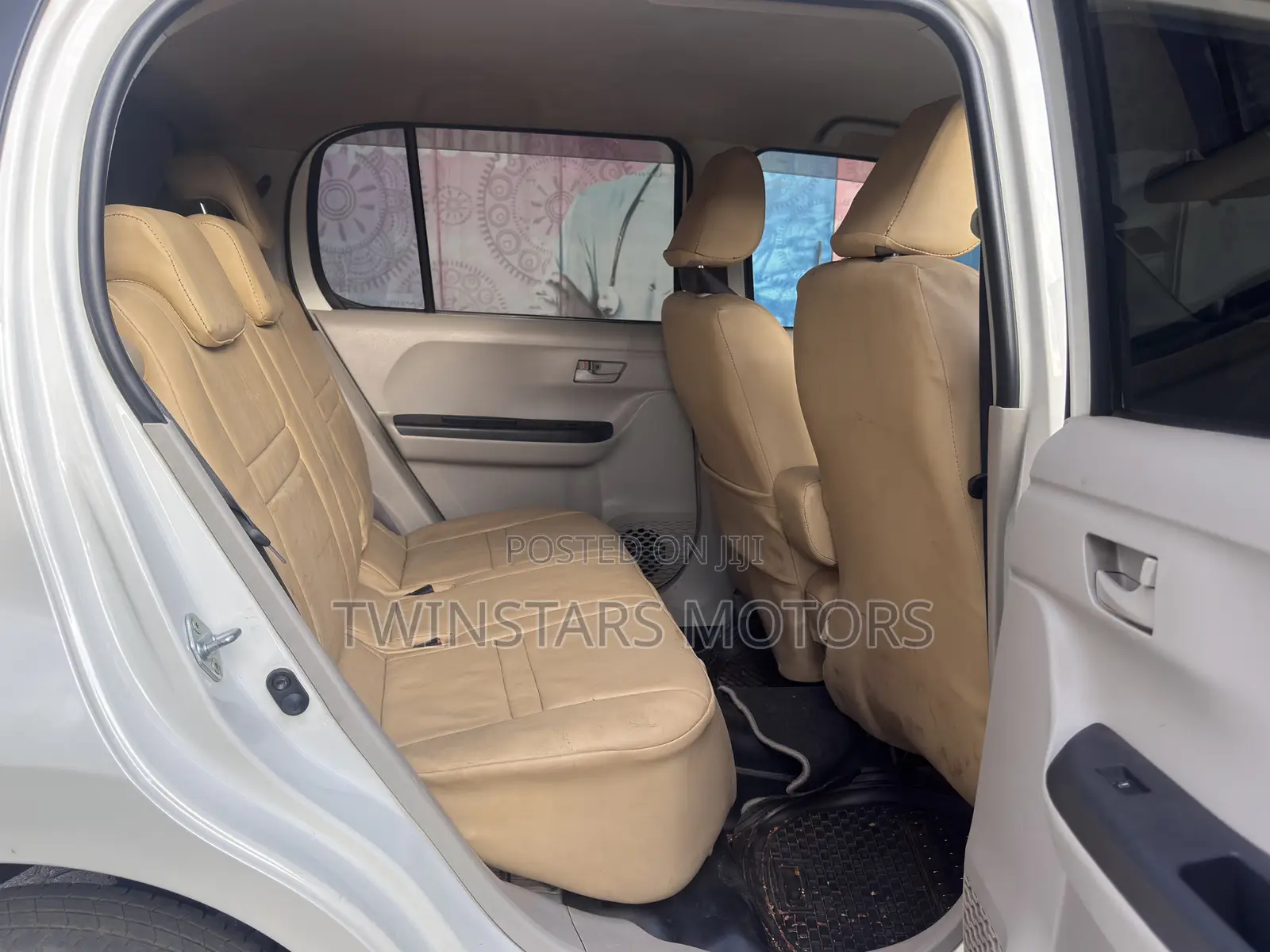 Toyota Passo 1.0 FWD 2017 White