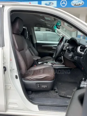 Toyota Fortuner 2019 White