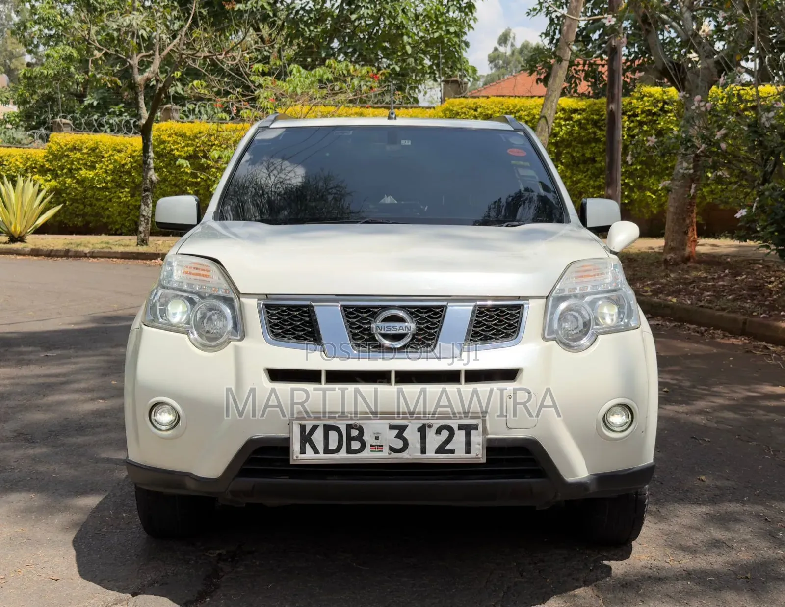 Nissan X-Trail 2013 White