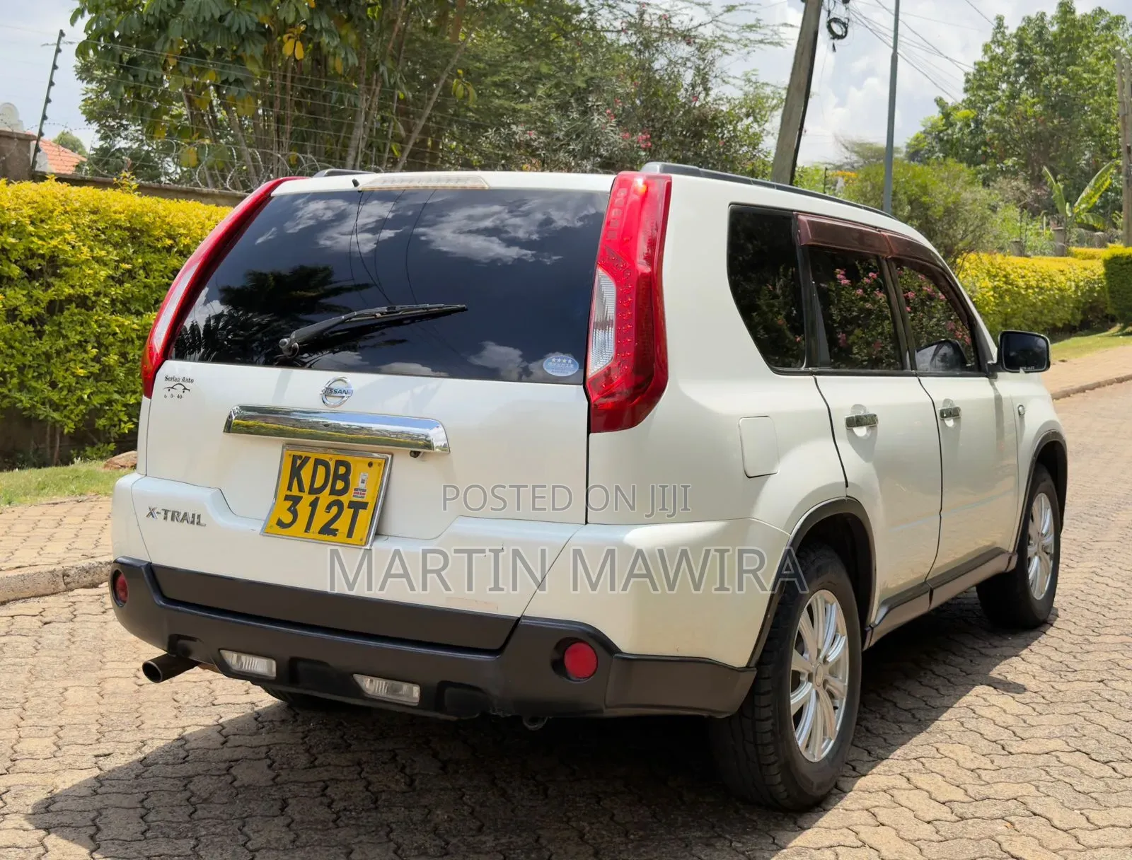 Nissan X-Trail 2013 White