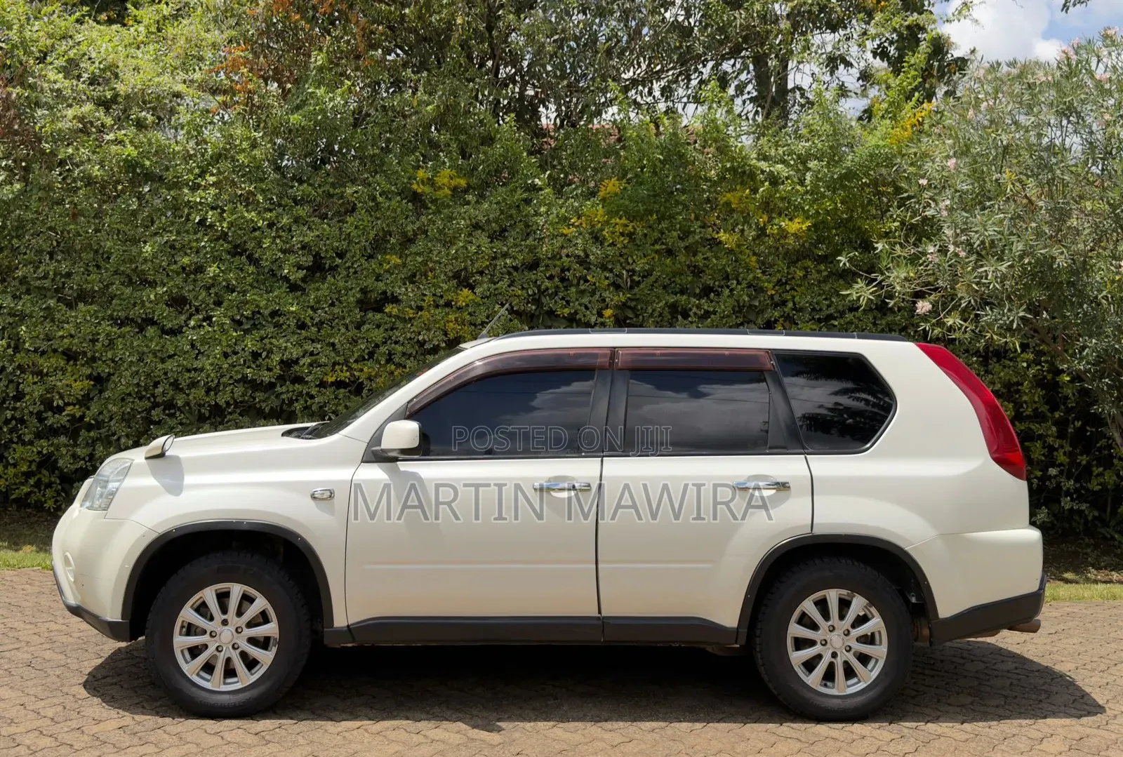 Nissan X-Trail 2013 White