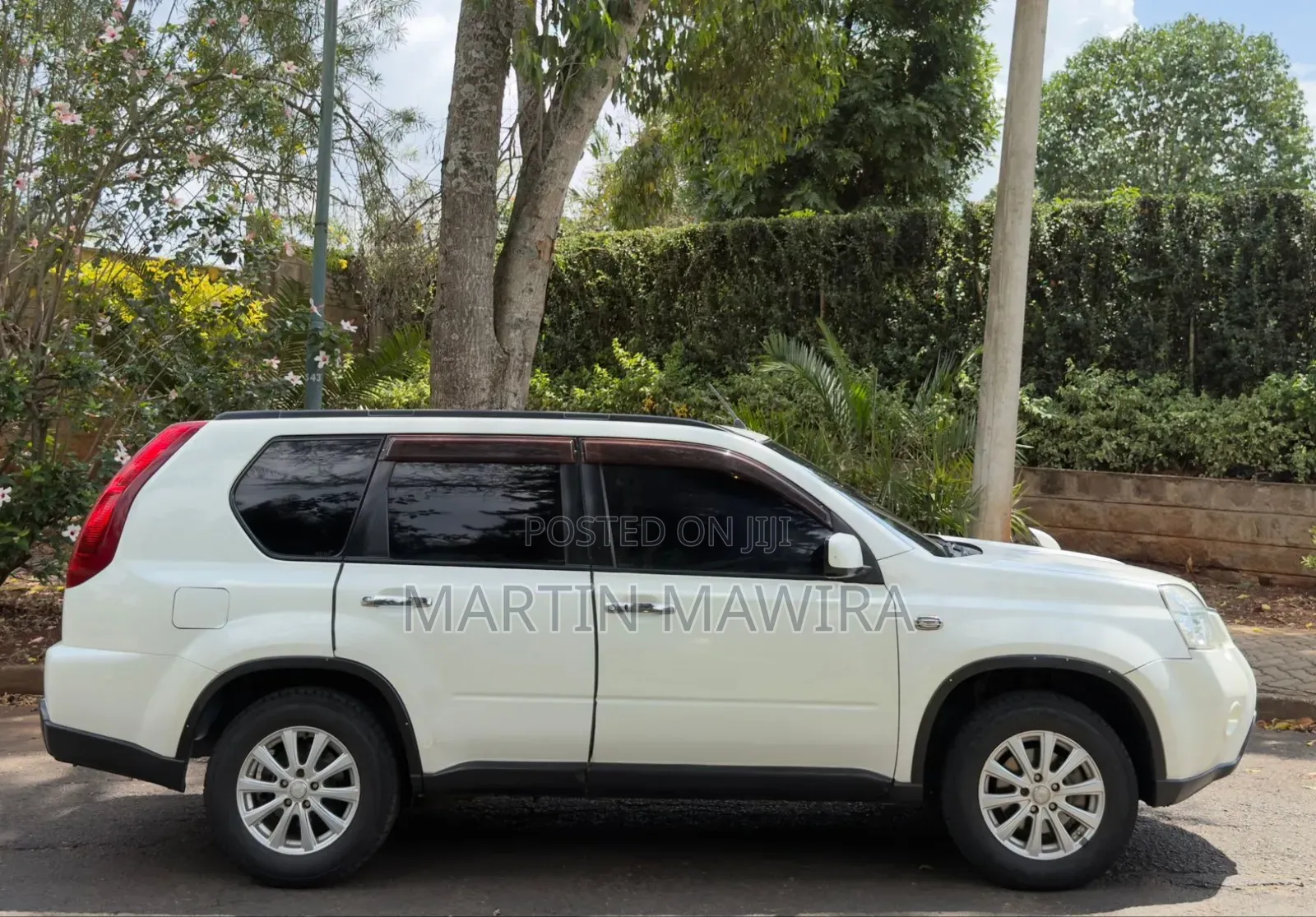 Nissan X-Trail 2013 White