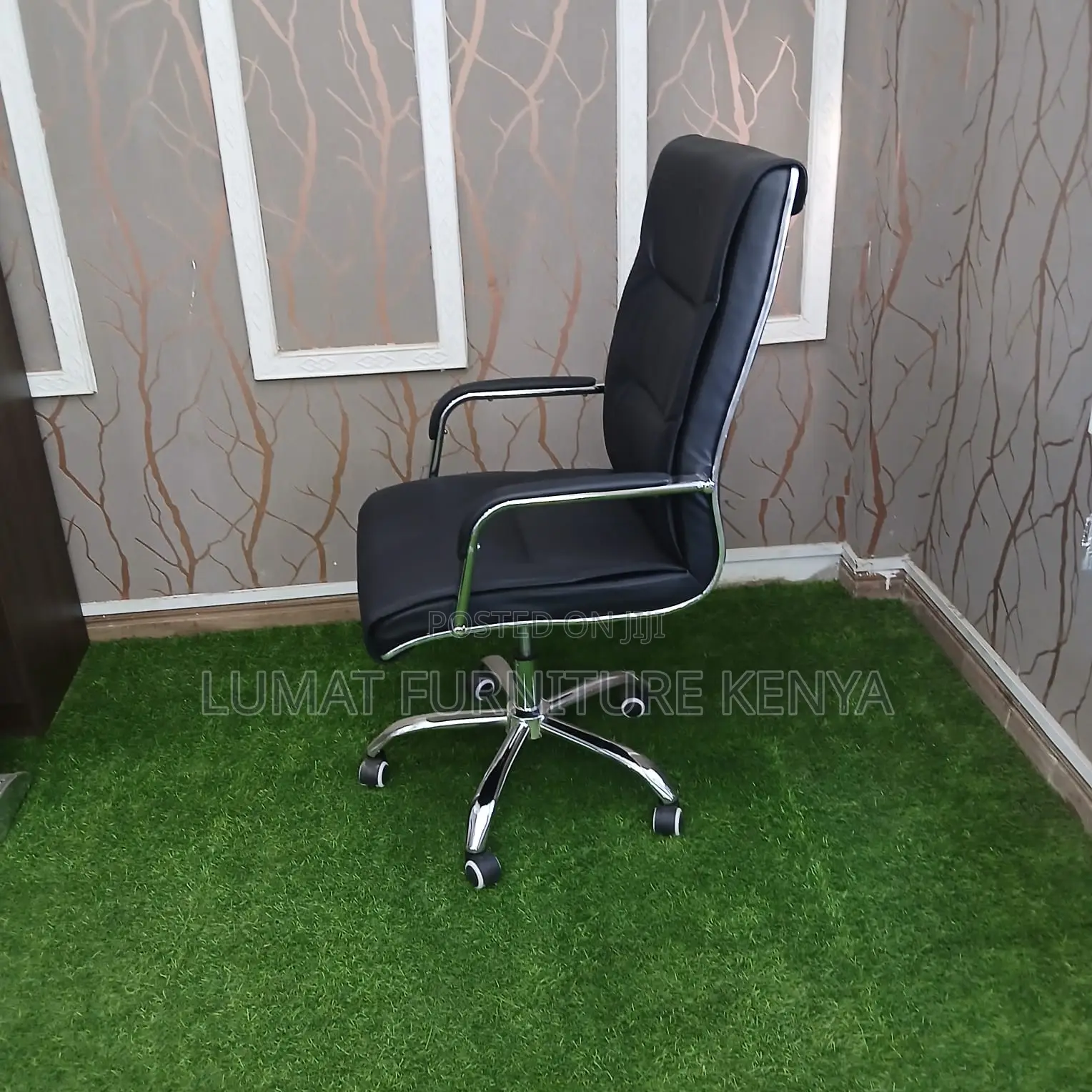Comfortable Executive Desk Chair