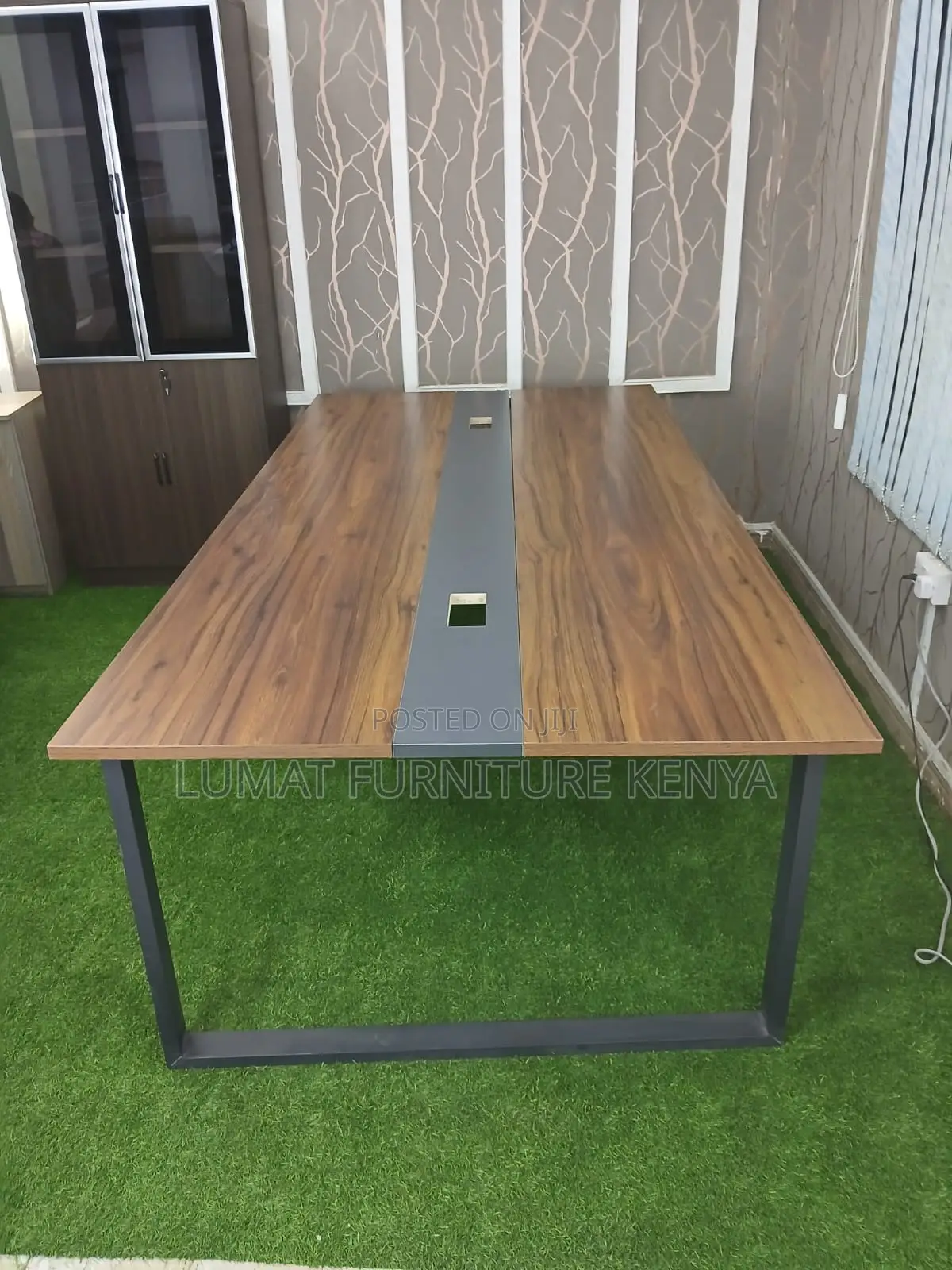 Modern Boardroom Table (2.4m X 1.2m)