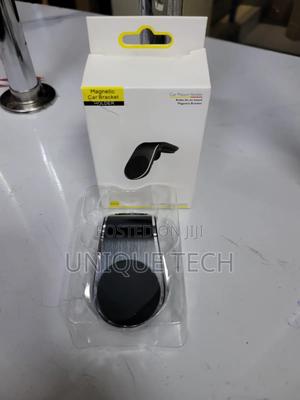 Magnetic Car Phone Mount - thumbnail 2