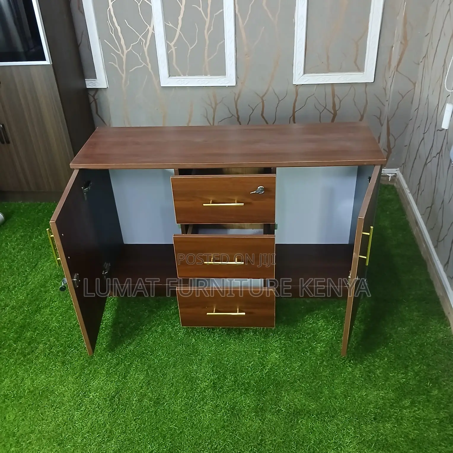 Advanced Wooden Cupboard