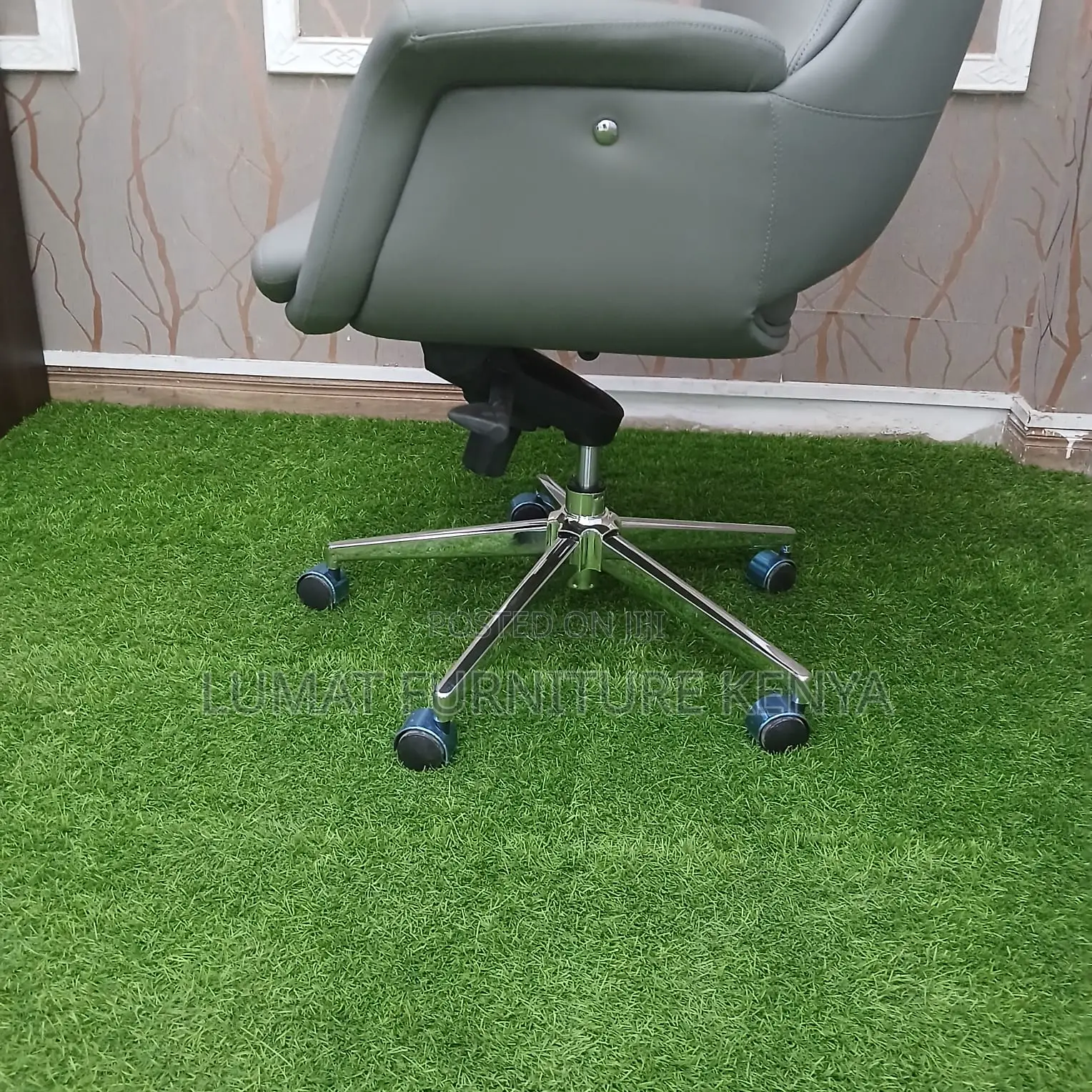 Grey Highback Office Chair