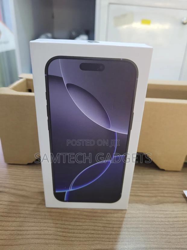 New Apple iPhone 16 Pro 256 GB Black - thumbnail 3