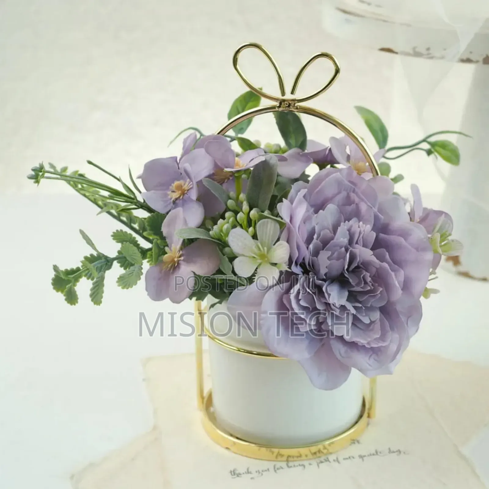 Nordic Table Top Flower With Golden Holder**