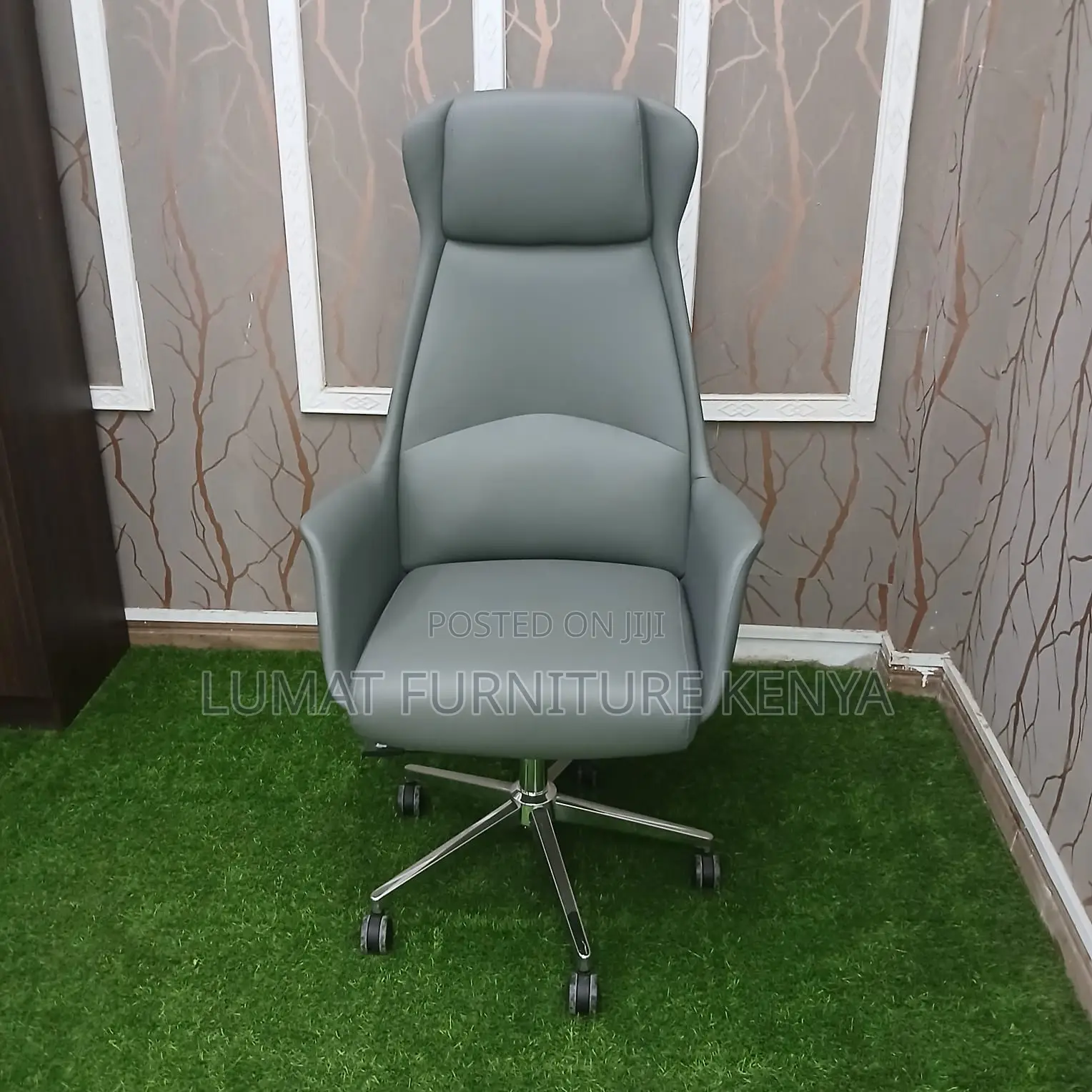 Comfortable Highback Office Seating