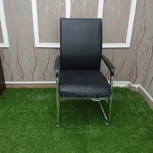 Comfortable Visitors Desk Chair