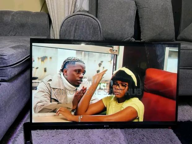 Amtec 43 Smart Frameless Tv With Bluetooth - main view