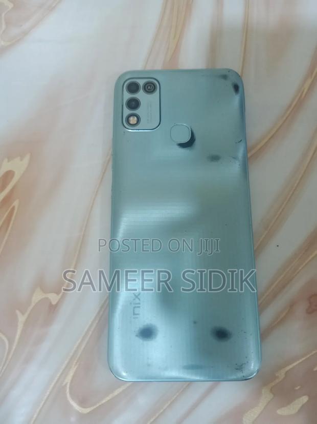 Infinix Hot 10 Play X688B 64 GB Silver - thumbnail 2