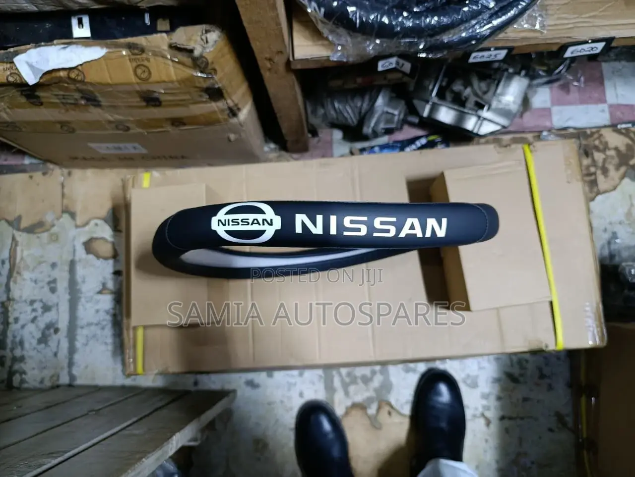 Nissan Steering Cover 
Leather Black White