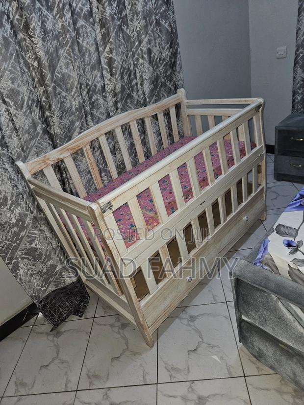 Baby Cot Bed - thumbnail 2