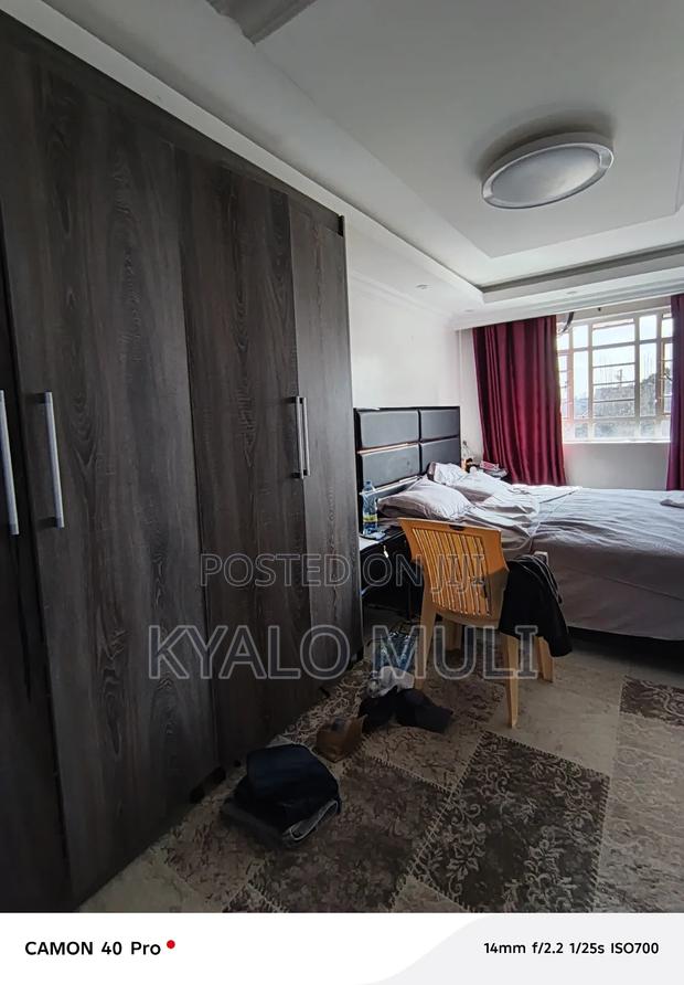 5bdrm Mansion in Donholm for sale - thumbnail 8