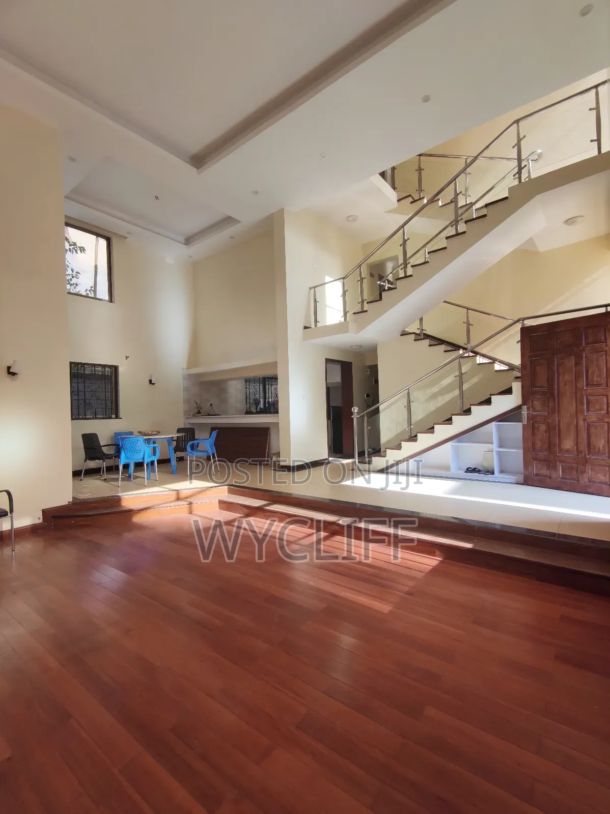 5bdrm Villa in Lavington for sale