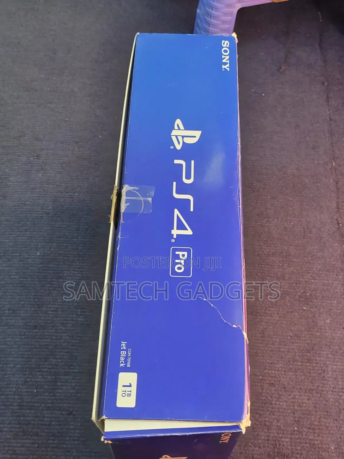Sony Ps4 Pro , 1 Tb With 3 Games